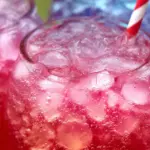 Non-Alcoholic Layered Drinks 13 Non-Alcoholic Layered Drinks