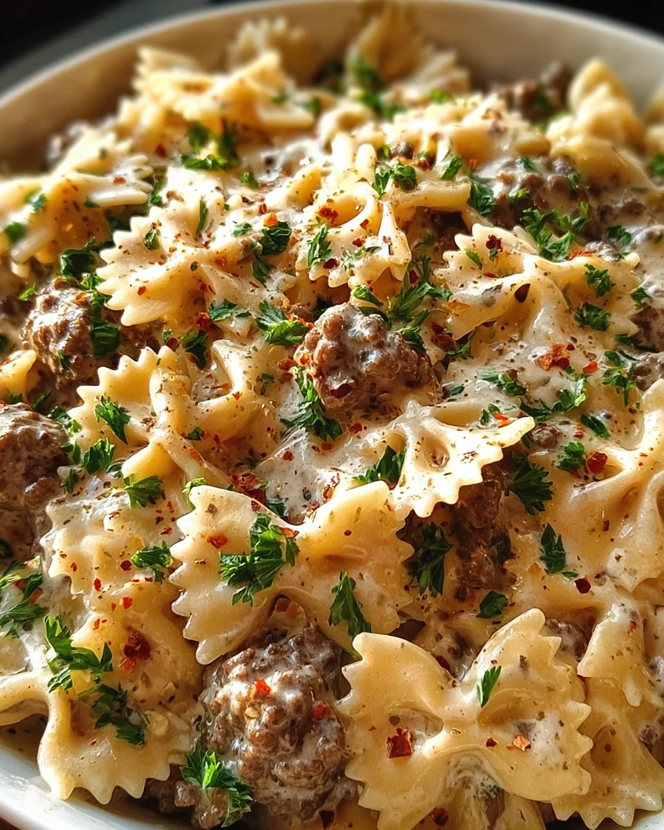 Beef and Bowtie Pasta with Alfredo Sauce 29 Beef and Bowtie Pasta with Alfredo Sauce
